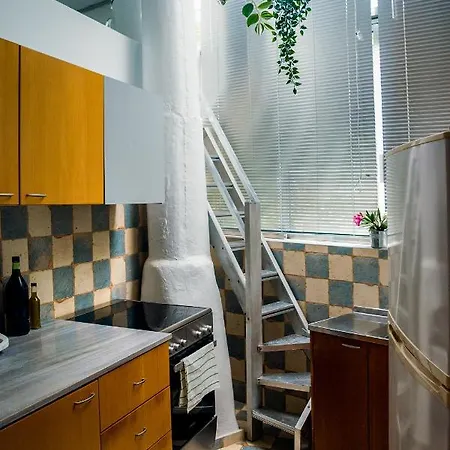 Teacher's House Traditional Maisonette Luxurious Renovated Near And Center 公寓 *
